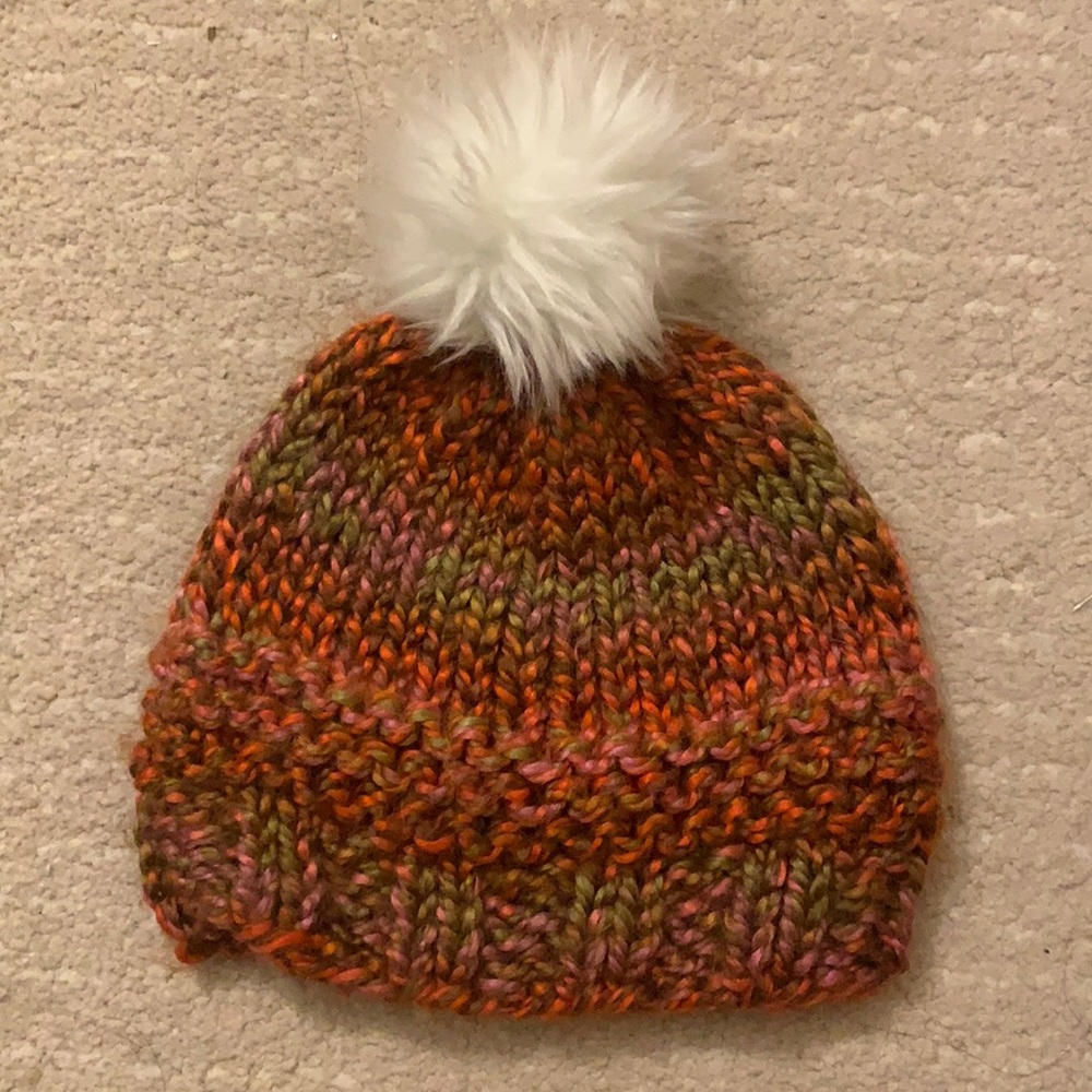 knitted beanie with pom pom